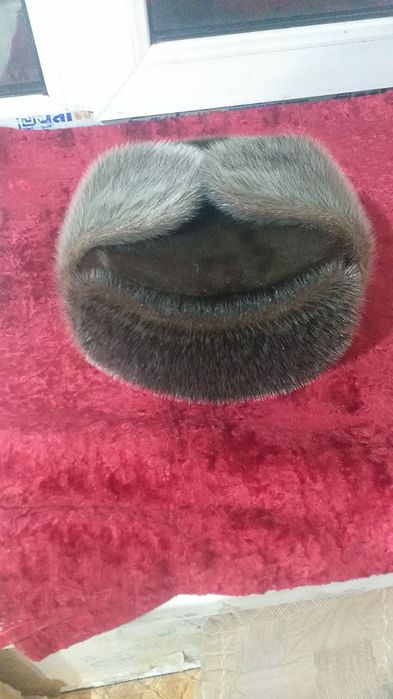 Продаю шапку новая.