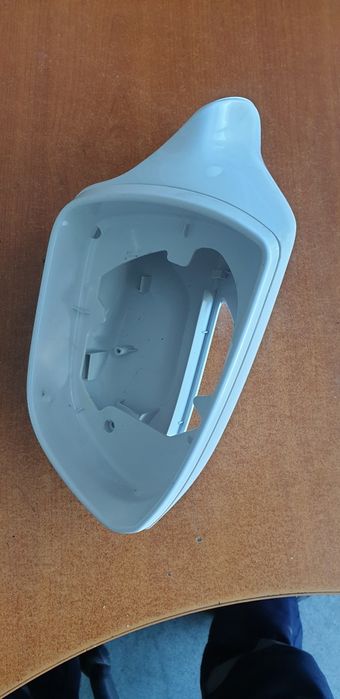 Корпус зеркала хюндай і40 правое