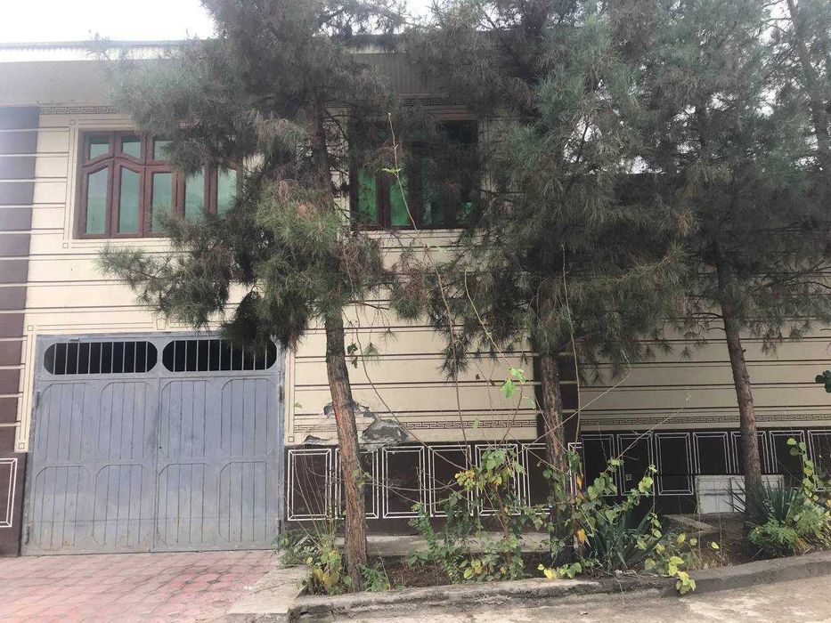 Шахар марказида жойлашкан 2 этаждли ховли жой сотилади!