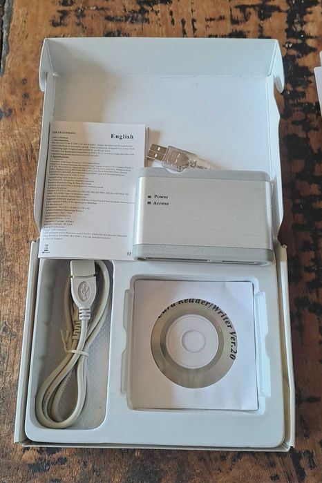 четец за карти Card reader