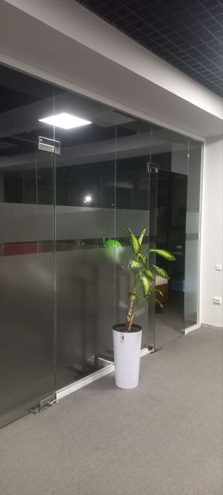 Стеклянные перегородки Б/У Oynali Vitrajlar B/U