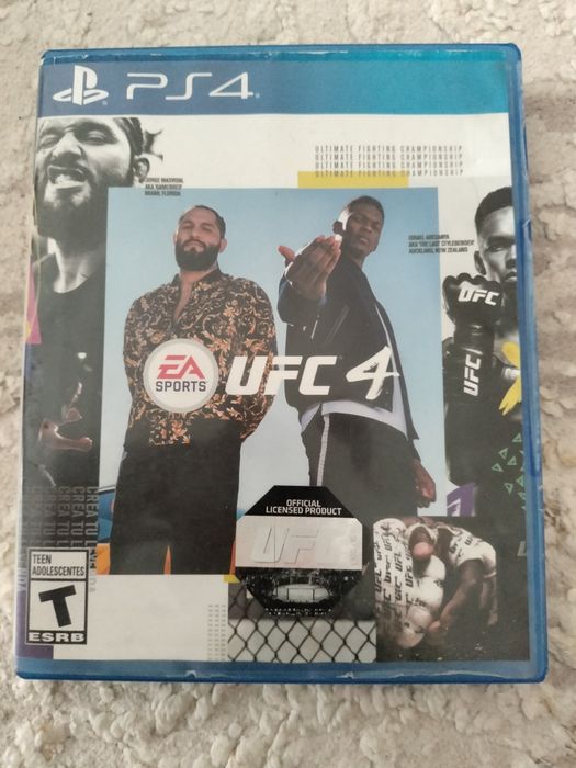 UFC 5 на PS5, PS4