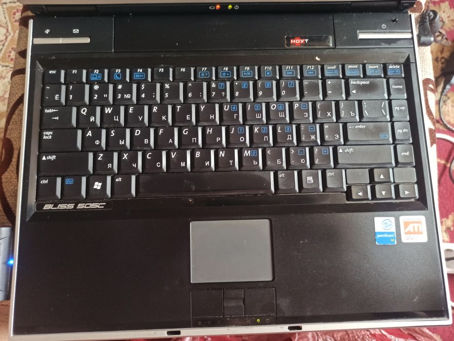 Ноутбук   Bliss Sosc