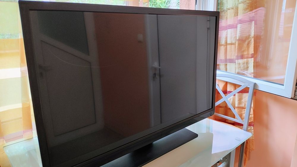 Toshiba LCD TV 32