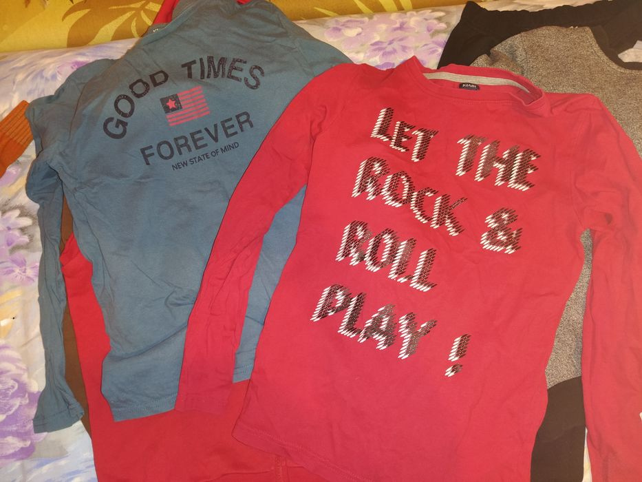 Лот 140-146 LcWaikiki елек, долнища, худита и тънки блузки