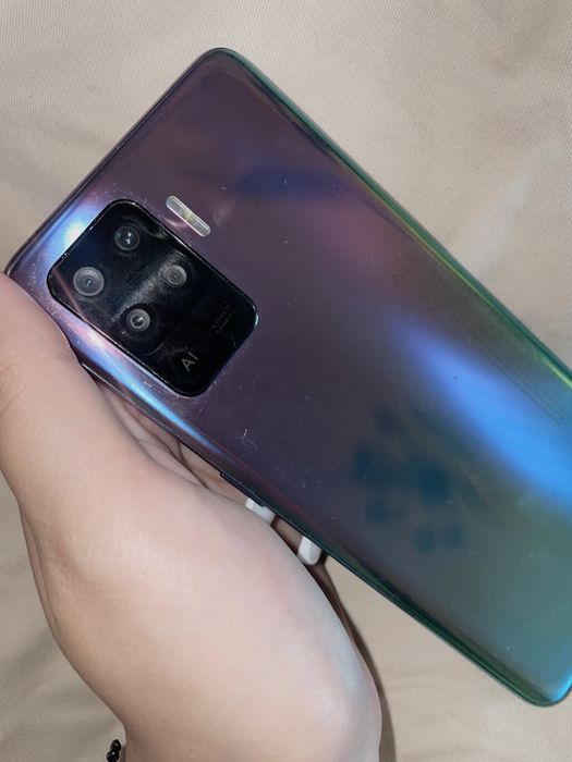 продается телефон Орро