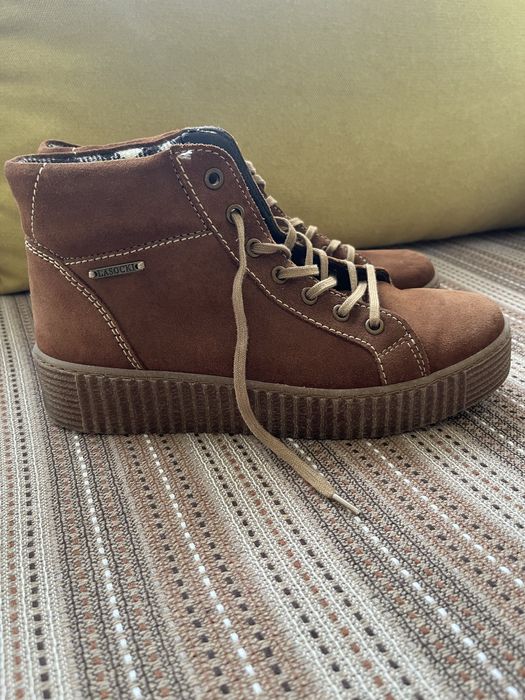 Дамски боти Lasocki