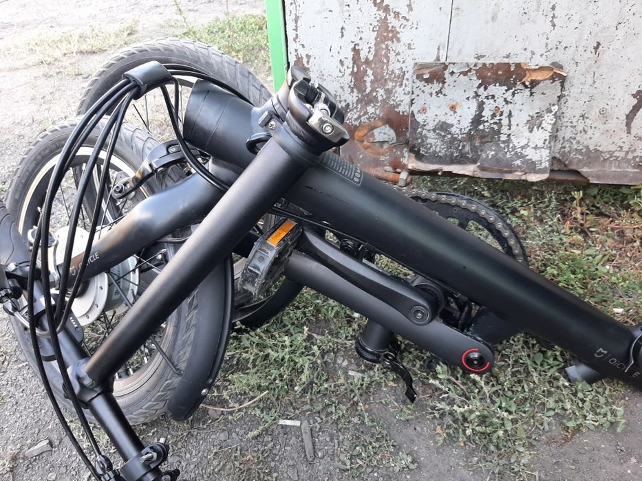 Продаётся электровелосипед xiaomi Qicycle оригинал.