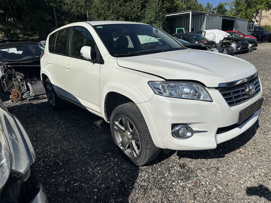 Toyota Rav4 Тойота Рав4 2.2 150 кс 2011г НА ЧАСТИ!