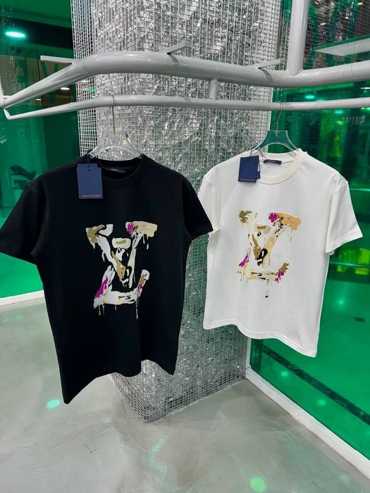 Мъжки тениски различни модели