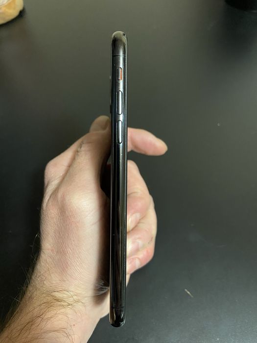 iPhone  Xs 64GB като нов