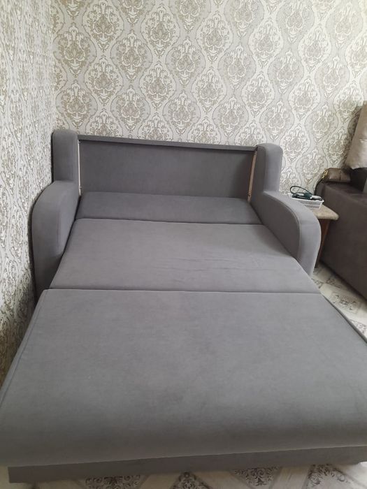 продам диван в отличном состоянии