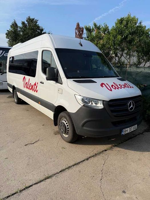 Microbuz Mercedess Sprinter 19+1+1 locuri