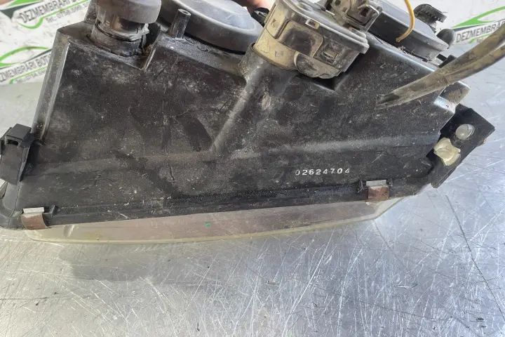 Far dreapta 4411156RXND7E / 441-1156RXND7E Volkswagen VW Passat 2000