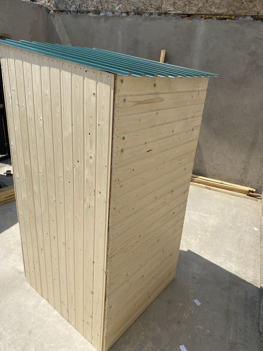 Туалет уличный  .