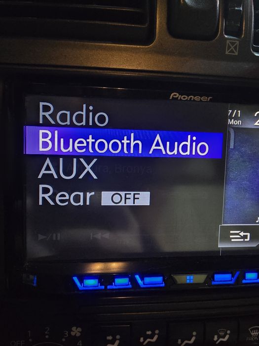 Pioneer manitor Bluetooth Aux Disc