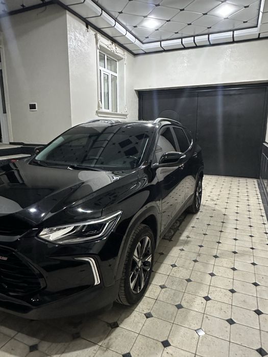 Tracker 2 2021 Xitoy