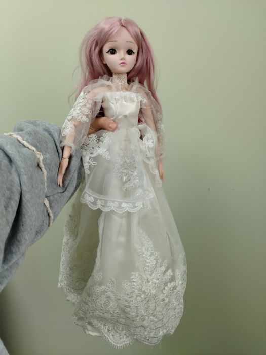 Продам кукол по 2000