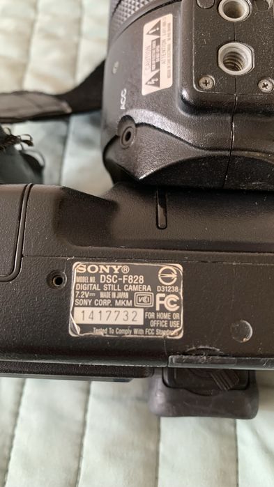 Фотоаппарат SONY DSC-F828