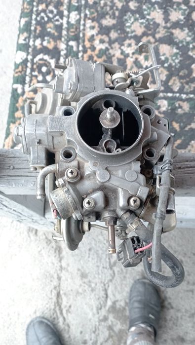 Карбератор сотилади