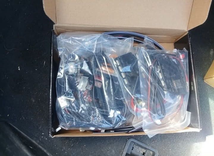 Kit lumini ambientale simphony 18 în 1