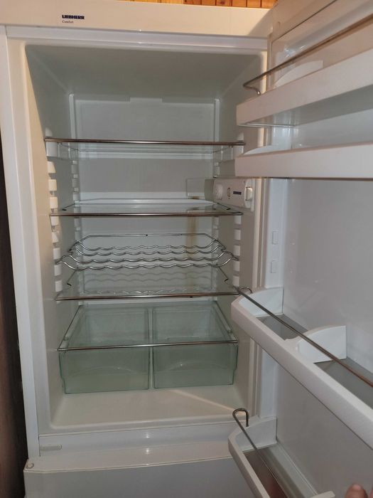 хладилник Liebherr Cup 3221 в добро състояние