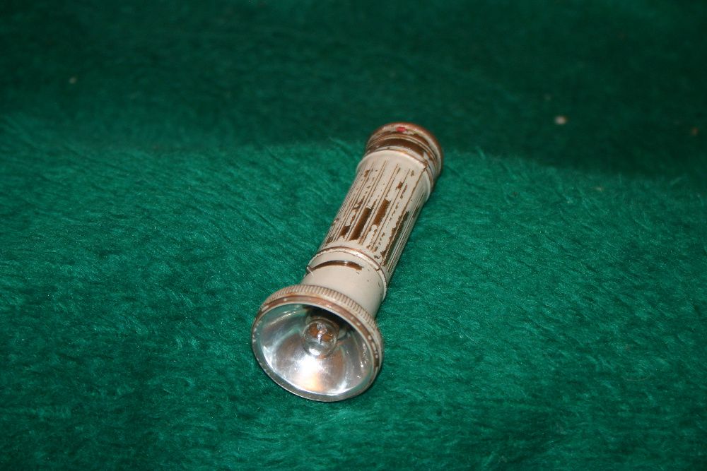 Малко антикварно фенерче