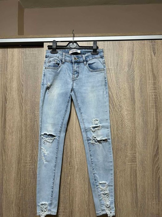 Лот дамски-момичешки дънки