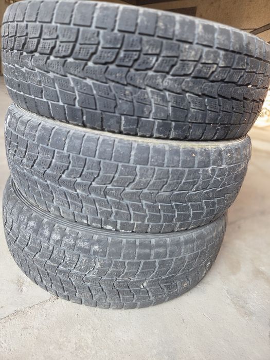 Продам шины на запаску