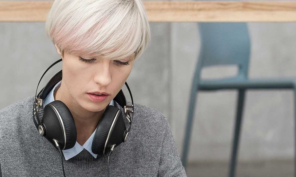 ca NOI: Căști audio HiFi audiofile Meze Audio 99 NEO cu fir, over ear