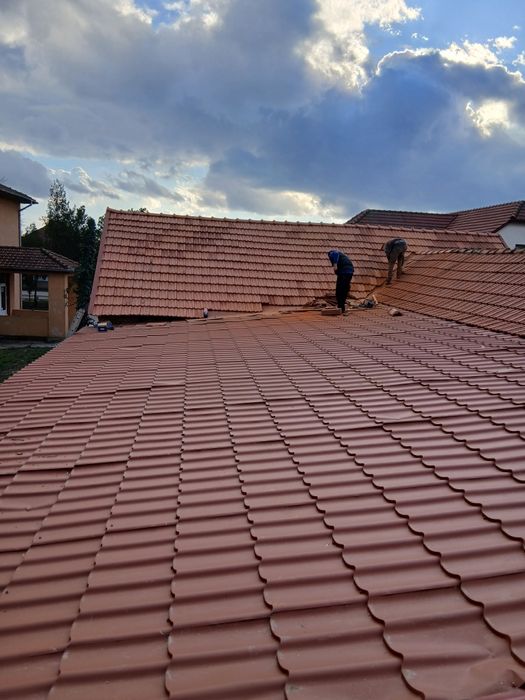 Prestari Acoperisuri ,Reparatii