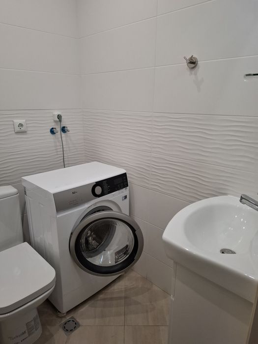 Дава се под наем Тристаен апартамент в Казанлък - 80 кв.м за 398.82 € - Снимка #11