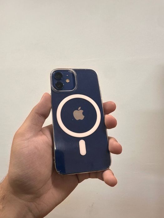 Iphone 12 mini blue