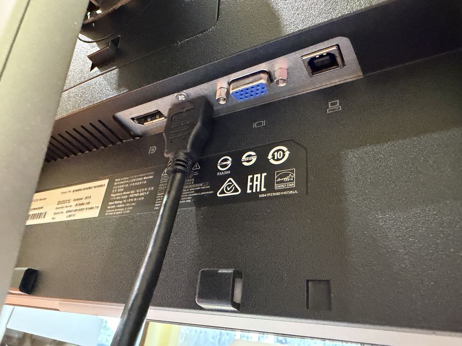 HP монитор