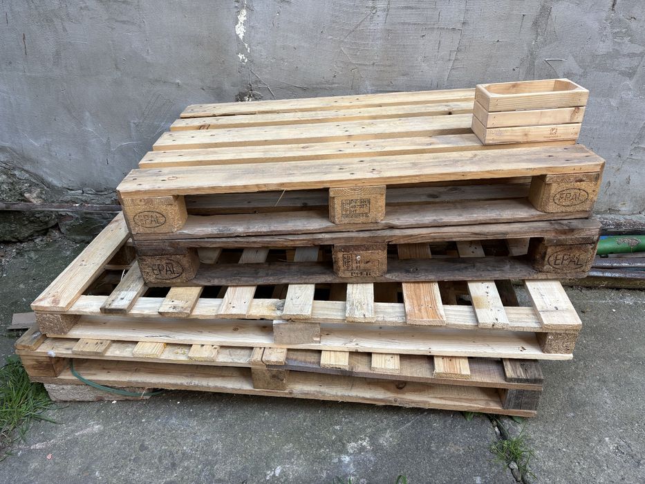 Vand paleti si europaleti