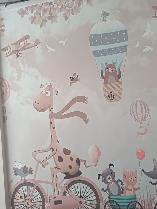 Поклейка обоев качественно