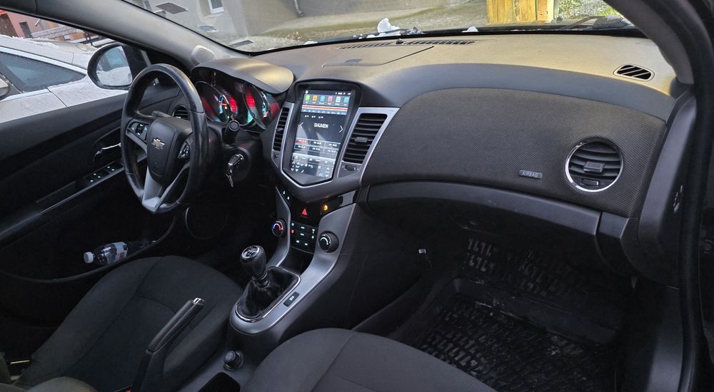 Шевролет Круз 2.0 2012 година/ Chevrolet Cruze