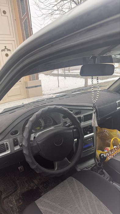 Nexia 2 sons 2010 sotiladi