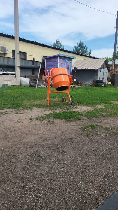 Бетономишалка 180литров