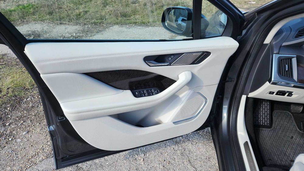 Jaguar I-Pace EV 400 First Edition 4x4 гаранция