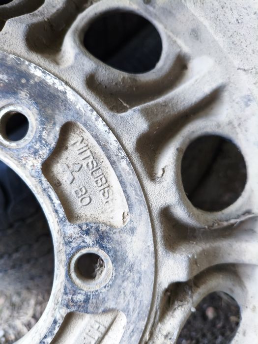 Запаска на Делику R15/6x139.7