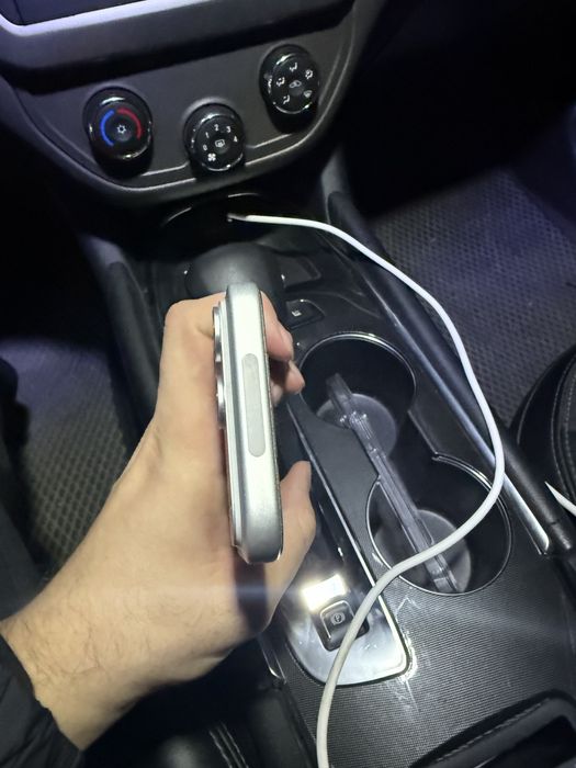 iPhone 17 pro max silver esim