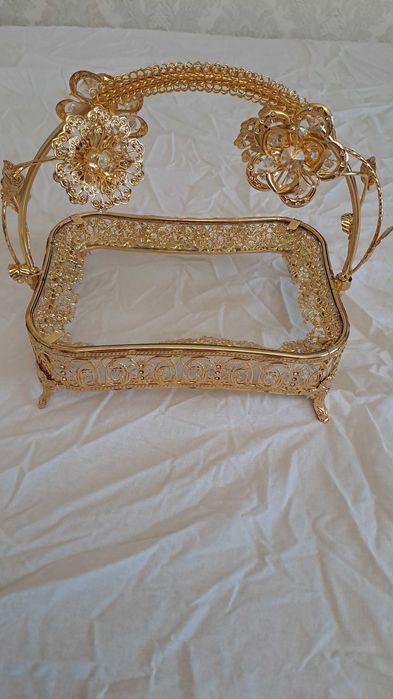 Продам позолоченные фруктницы