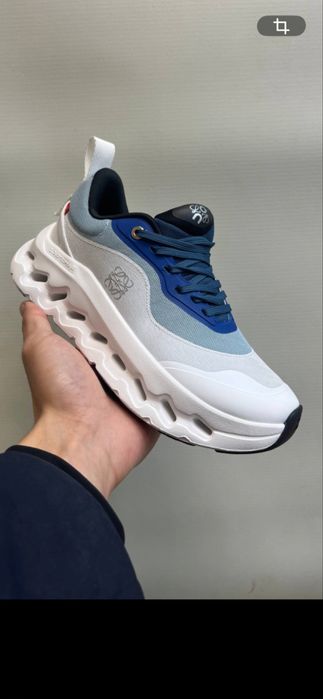 Продам кроссовки On Cloud