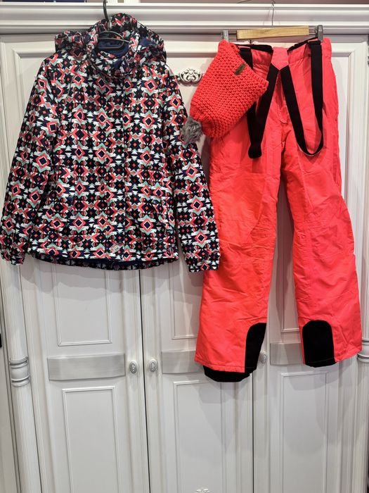 Давски/детски Ски екип 158-164/S размер