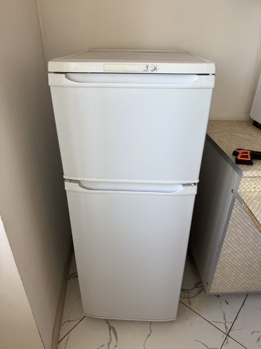 Продаю холодильник Бирюса