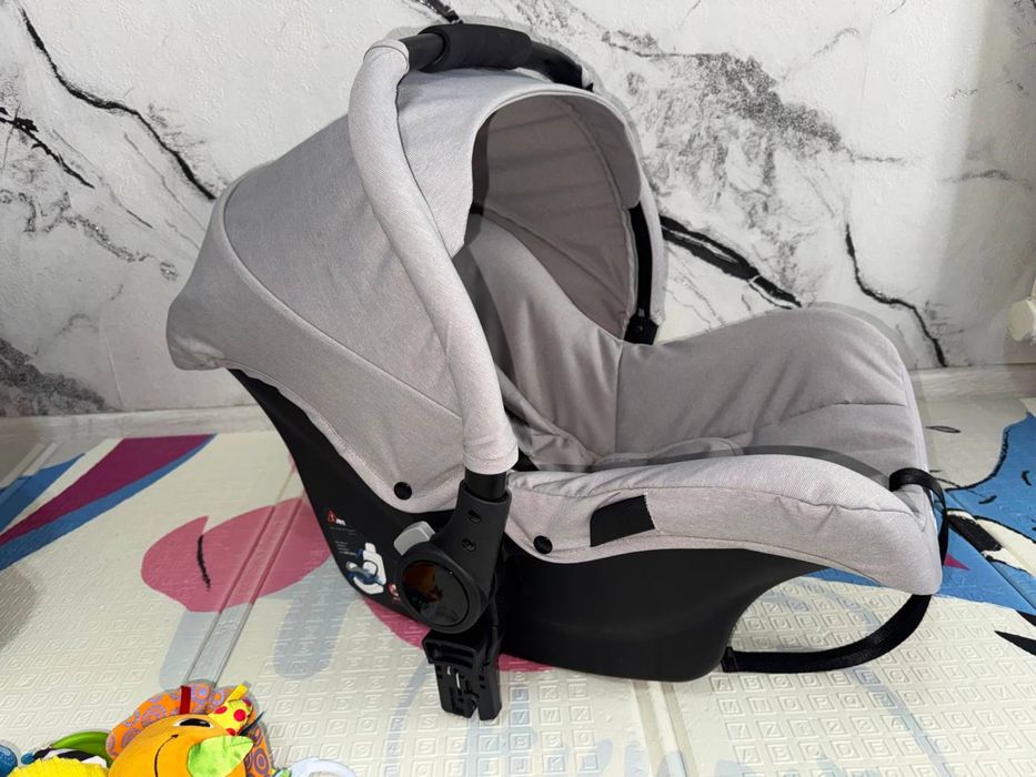 Автокресло переноска