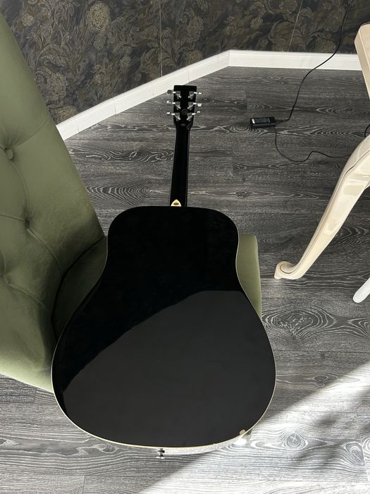 Акустинча китара SX