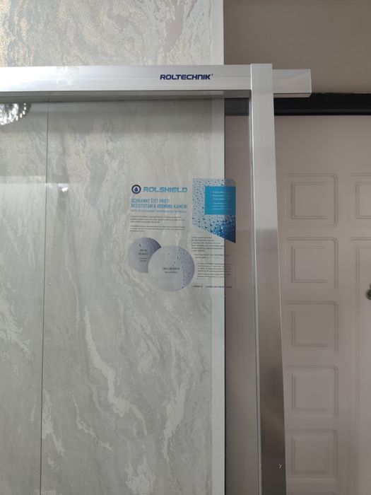 Двери душевой кабины