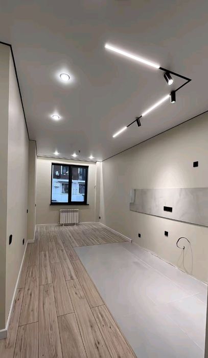 Штукатурка, Левкас краска обой